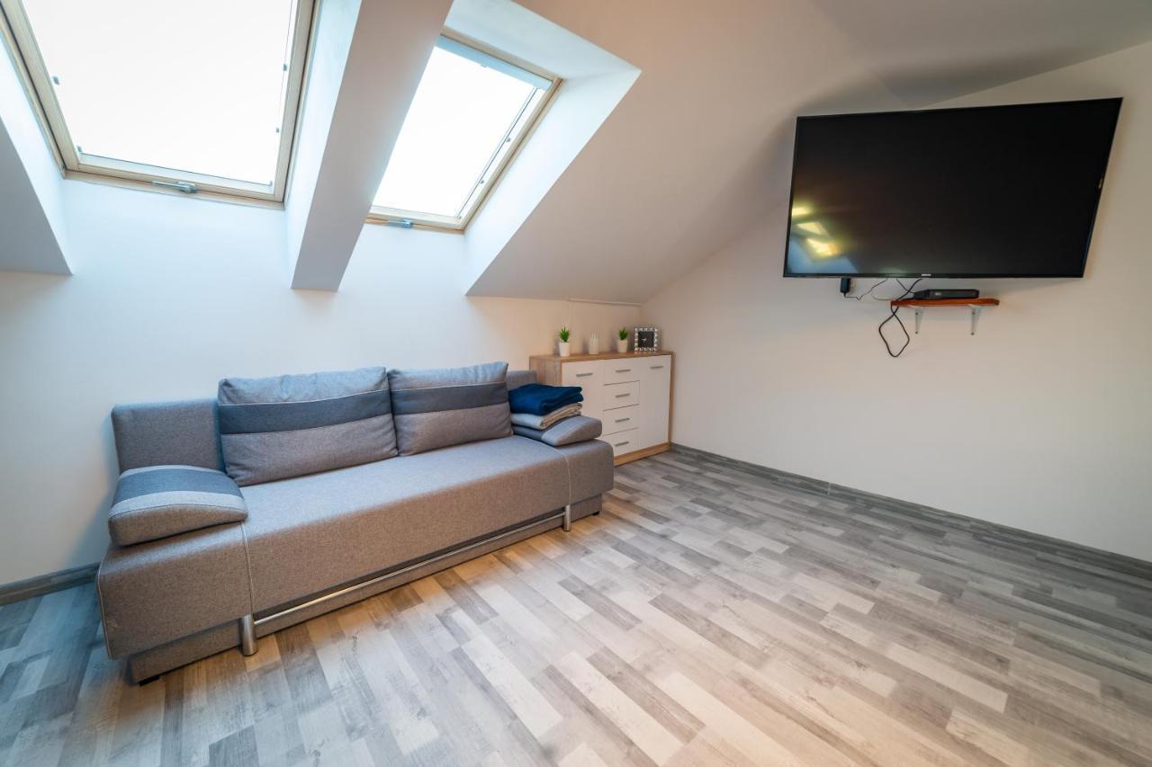 Apartament Nad Jeziorem Mikolajki ภายนอก รูปภาพ